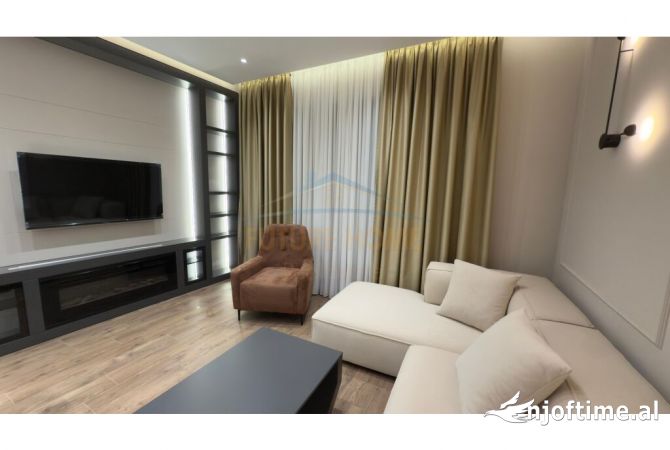 Shtepi me qera 1+1 ne Tirane - 899 Euro