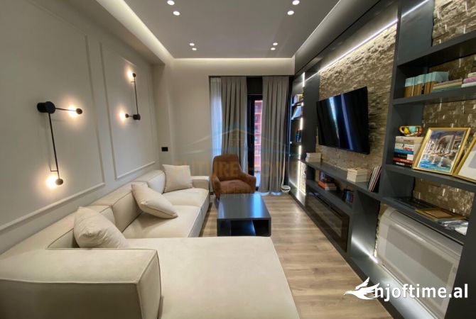 Shtepi me qera 1+1 ne Tirane - 950 Euro