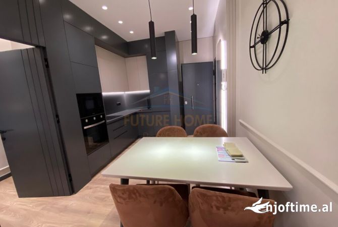 Shtepi me qera 1+1 ne Tirane - 950 Euro
