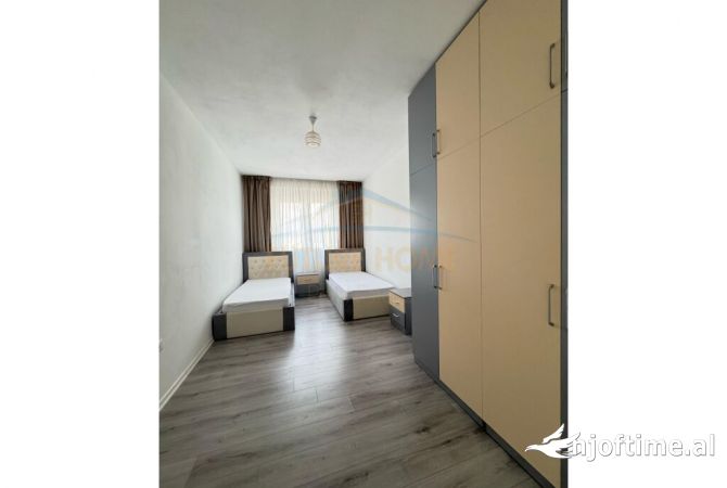 Shtepi me qera Apartament ne Tirane, 2+1, Mobilimi E mobiluar, Pagesa 600  Euro.