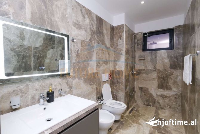 Shtepi me qera Apartament ne Tirane, 1+1, Mobilimi E mobiluar, Pagesa 600  Euro.