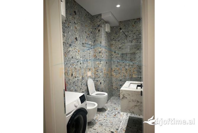 Shtepi me qera Apartament ne Tirane, 2+1, Mobilimi E mobiluar, Pagesa 700  Euro.