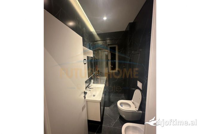 Shtepi me qera Apartament ne Tirane, 2+1, Mobilimi E mobiluar, Pagesa 700  Euro.