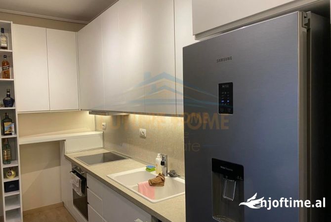 Shtepi ne shitje Apartament ne Tirane, 1+1, Mobilimi E mobiluar, Pagesa 155,000  Euro.