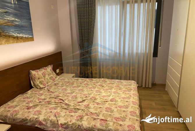 Shtepi ne shitje Apartament ne Tirane, 1+1, Mobilimi E mobiluar, Pagesa 155,000  Euro.