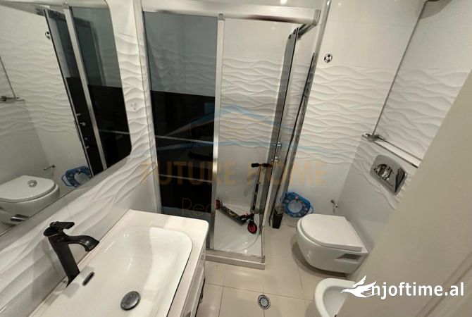 Shtepi ne shitje Apartament ne Tirane, 2+1, Mobilimi E mobiluar, Pagesa 210,000  Euro.