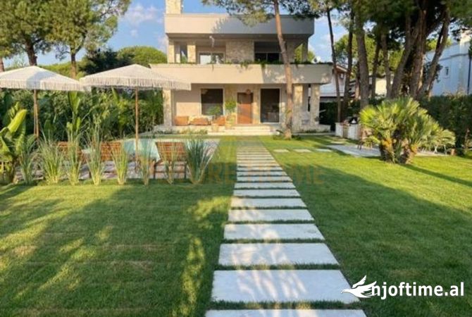 Shtepi ne shitje 6+1 ne Durres - 2,800,000 Euro