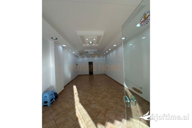 Ambient biznesi ne shitje 1+1 ne Tirane - 250,000 Euro