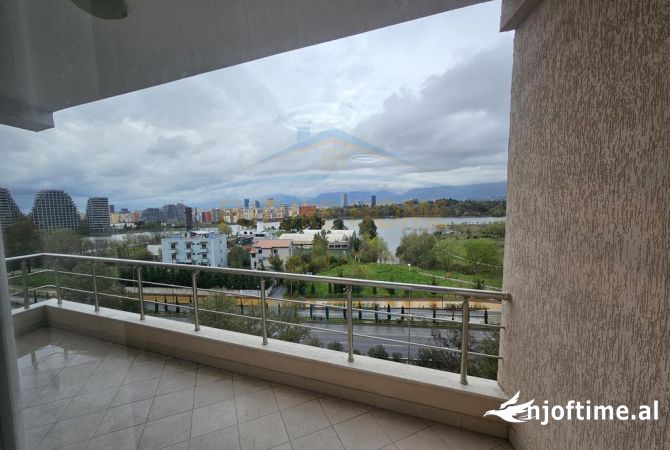 Shtepi ne shitje Apartament ne Tirane, 3+1, Mobilimi E mobiluar, Pagesa 335,000  Euro.