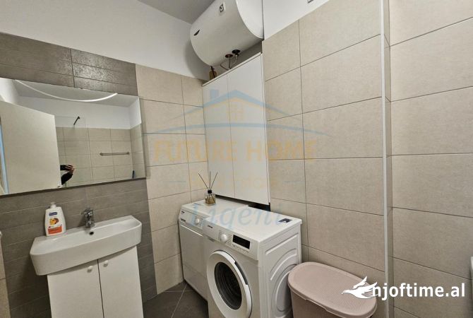 Shtepi ne shitje Apartament ne Tirane, 3+1, Mobilimi E mobiluar, Pagesa 335,000  Euro.
