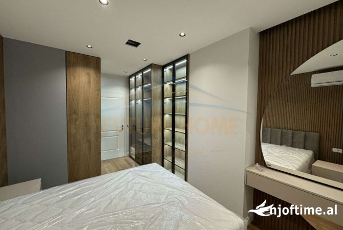 Shtepi me qera 2+1 ne Tirane - 700 Euro