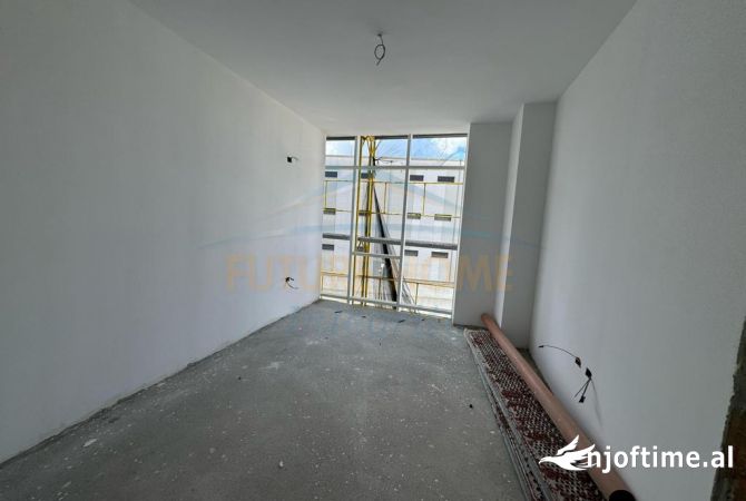 House for Sale 5+1 in Tirana - 360,000 Euro