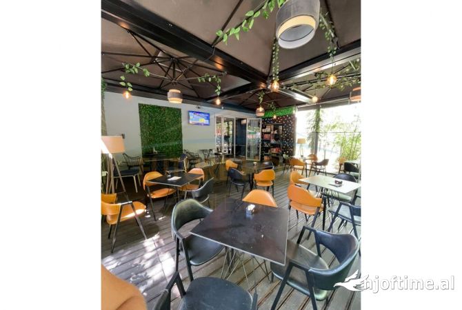 Ambient biznesi ne shitje 1+1 ne Tirane - 190,000 Euro