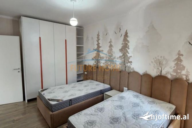 Shtepi me qera Apartament ne Tirane, 2+1, Mobilimi E mobiluar, Pagesa 700  Euro.