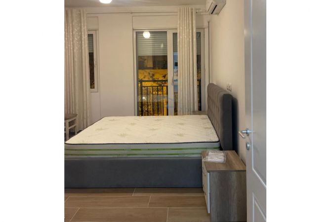 Shtepi me qera 1+1 ne Tirane - 700 Euro