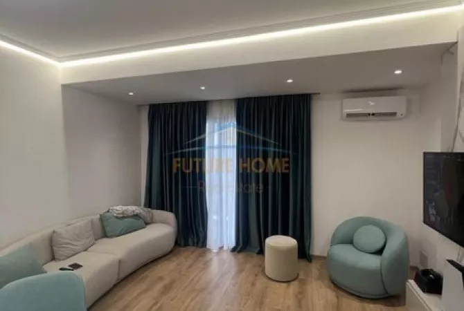 Shtepi ne shitje 1+1 ne Tirane - 160,000 Euro