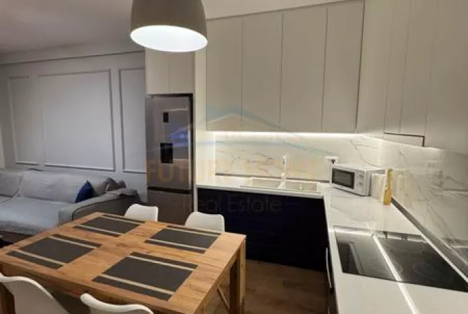 Shtepi ne shitje 2+1 ne Tirane - 260,000 Euro