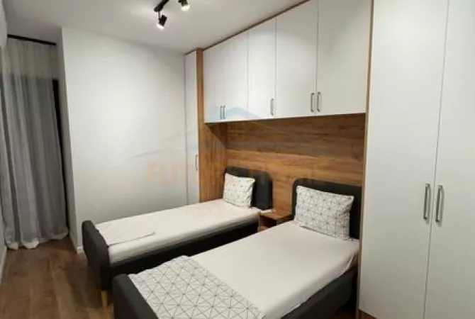 Shtepi ne shitje 2+1 ne Tirane - 260,000 Euro