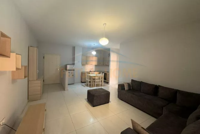 Shtepi ne shitje 2+1 ne Tirane - 210,000 Euro