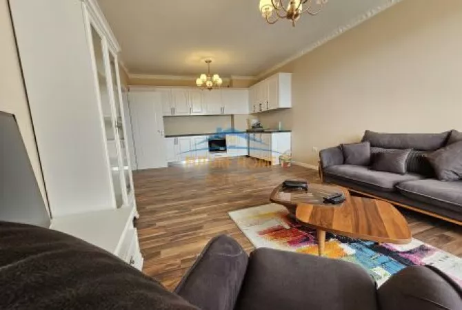 Shtepi ne shitje 2+1 ne Tirane - 240,000 Euro