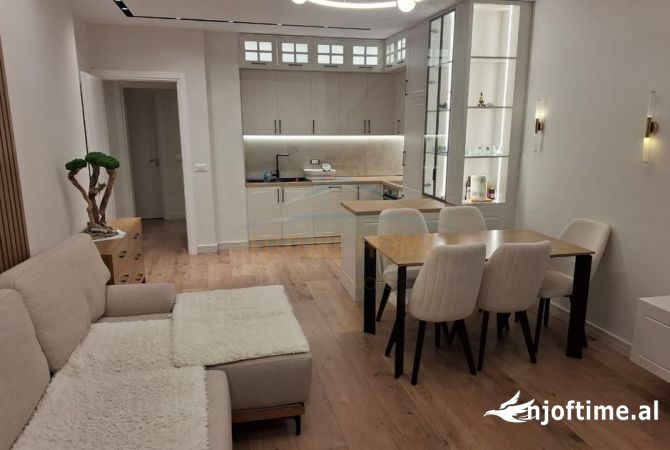 Shtepi ne shitje 2+1 ne Tirane - 225,000 Euro
