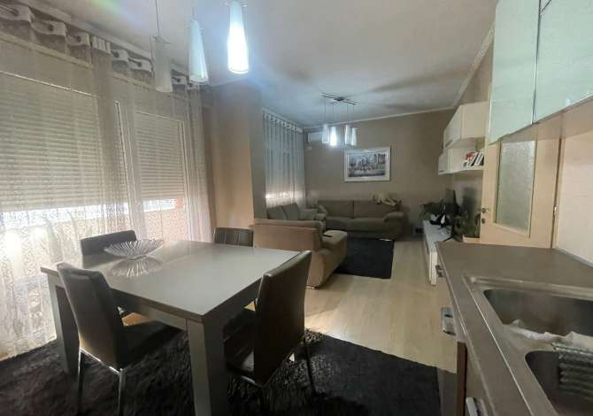 Shtepi me qera 3+1 ne Tirane - 800 Euro