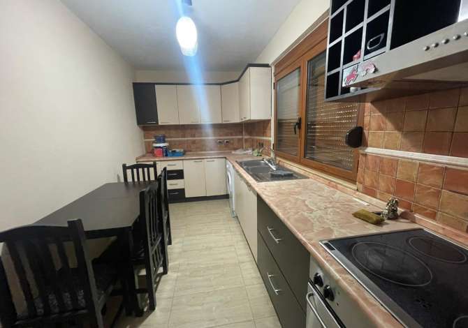 Shtepi me qera 2+1 ne Tirane - 550 Euro