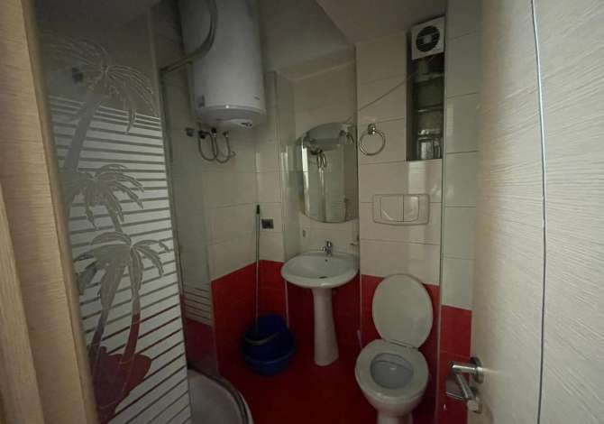 Shtepi me qera Apartament ne Tirane, 2+1, Mobilimi E mobiluar, Pagesa 550  Euro.