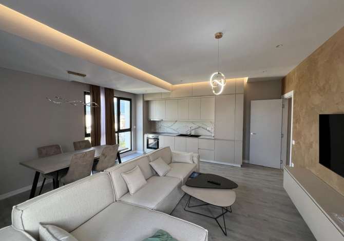 Shtepi me qera 2+1 ne Tirane - 750 Euro