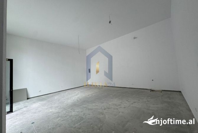 Ambienti biznesi me qira, "Tirana Garden Building"