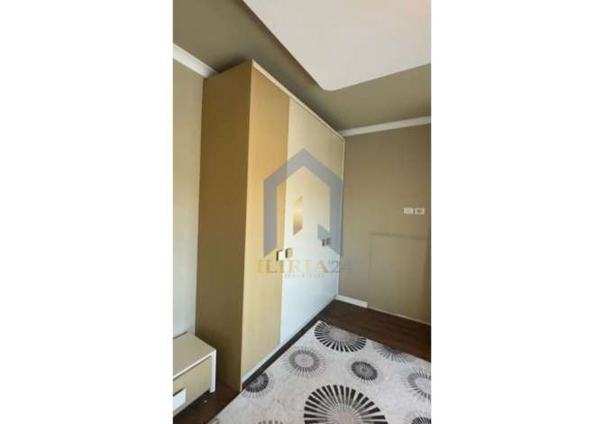 Shtepi ne shitje Apartament ne Tirane, 3+1, Mobilimi E mobiluar, Pagesa 217,000  Euro.