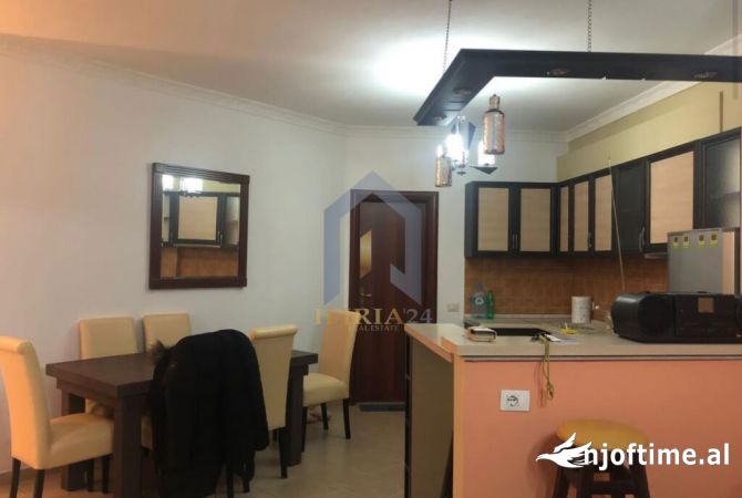 Shtepi ne shitje 1+1 ne Tirane - 110,000 Euro