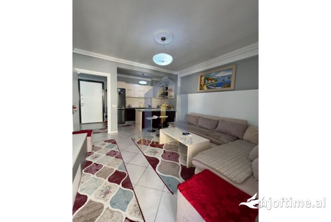 Shtepi ne shitje 1+1 ne Tirane - 135,000 Euro
