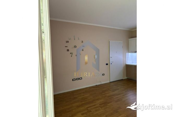 Shtepi ne shitje 1+1 ne Tirane - 135,000 Euro