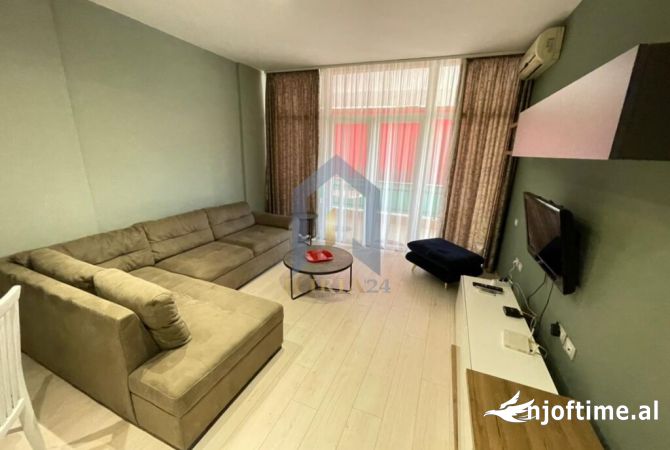 Shtepi me qera 2+1 ne Tirane - 700 Euro