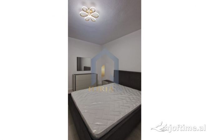 Shtepi me qera Apartament ne Tirane, 1+1, Mobilimi E mobiluar, Pagesa 630  Euro.
