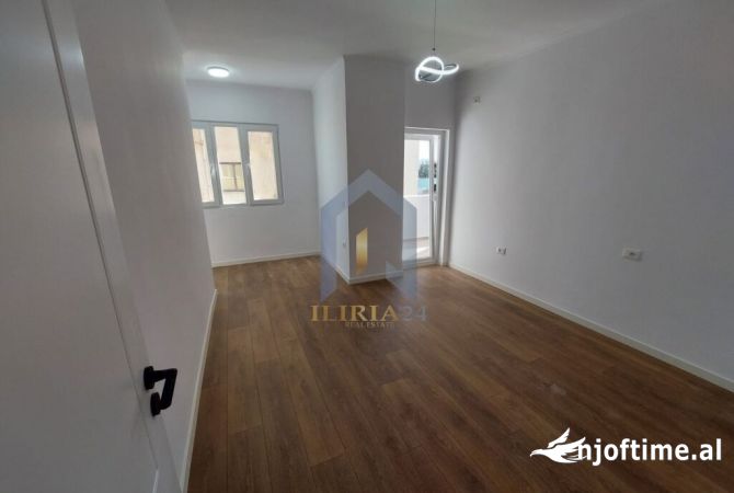 Shtepi ne shitje 2+1 ne Tirane - 185,000 Euro