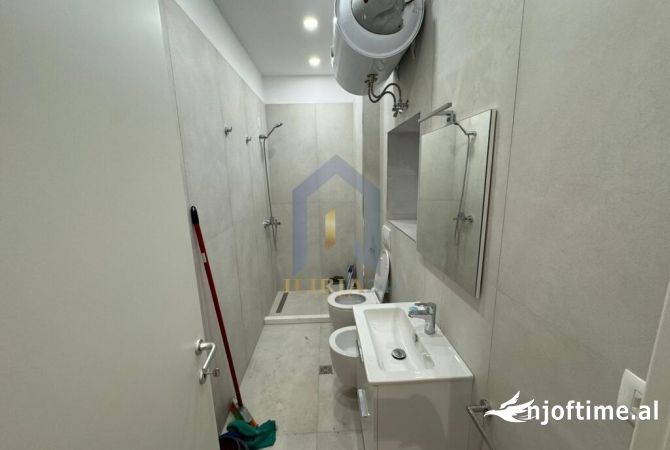 Apartament 2+1 per qira tek, "Rruga e Kavajes"