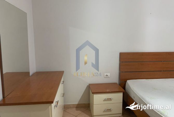 Shtepi me qera 1+1 ne Tirane - 500 Euro