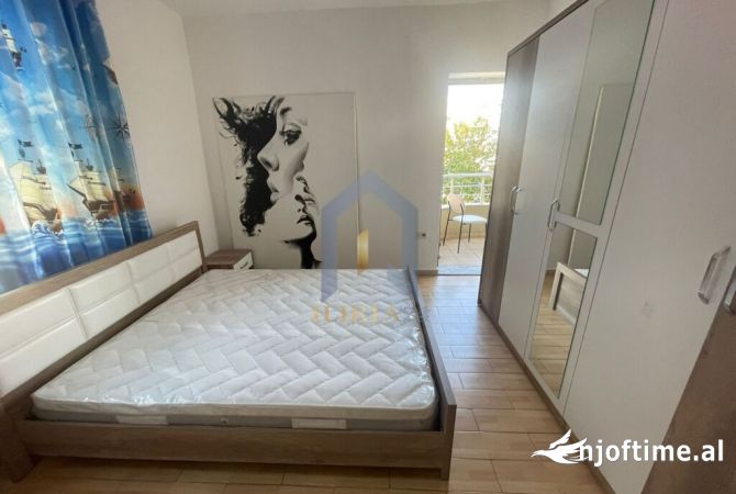Shtepi me qera 1+1 ne Tirane - 430 Euro