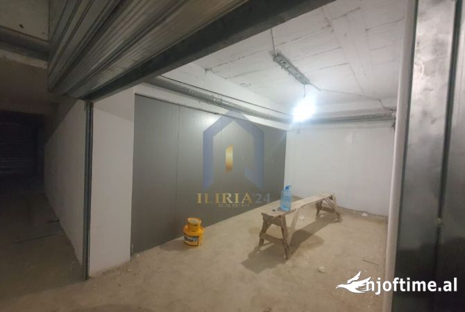 Ambient biznesi ne shitje 4+1 ne Tirane - 54,000 Euro