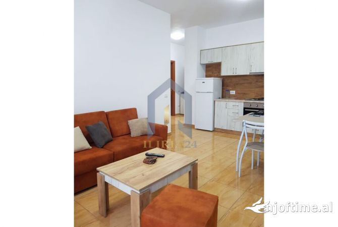 Shtepi me qera 2+1 ne Tirane - 600 Euro