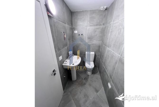 Ambient biznesi me qera 1+1 ne Tirane - 500 Euro