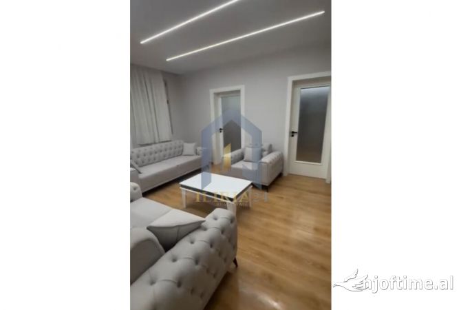 Shtepi ne shitje 2+1 ne Tirane - 180,000 Euro
