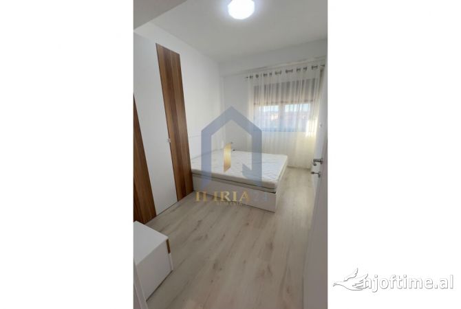 Shtepi me qera Apartament ne Tirane, 2+1, Mobilimi E mobiluar, Pagesa 570  Euro.