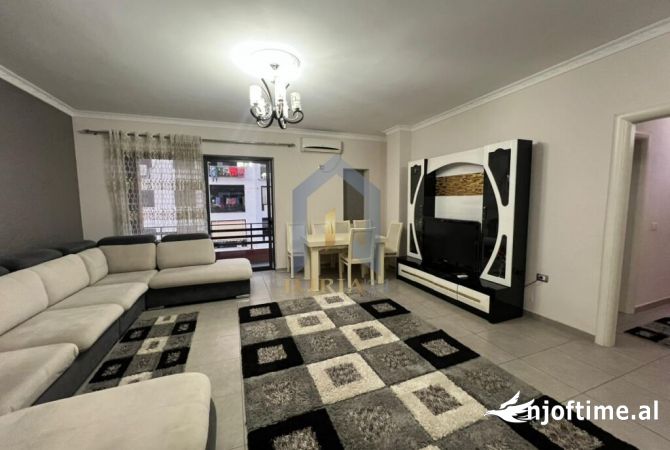 Shtepi me qera 2+1 ne Tirane - 500 Euro