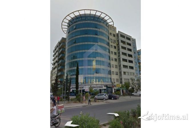 Ambient biznesi ne shitje 1+1 ne Tirane - 420,000 Euro