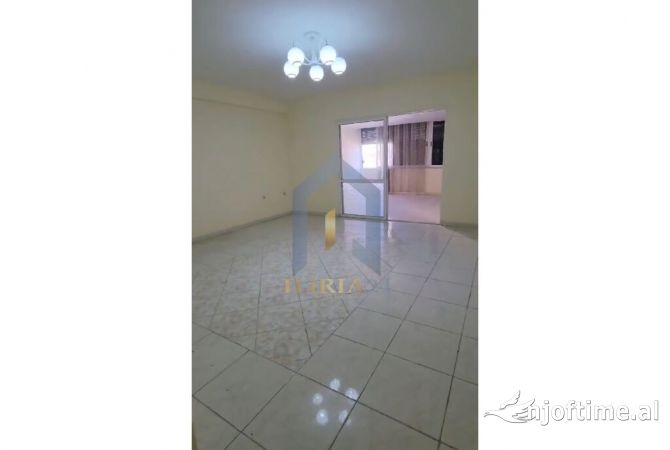 Shtepi ne shitje 2+1 ne Tirane - 260,000 Euro