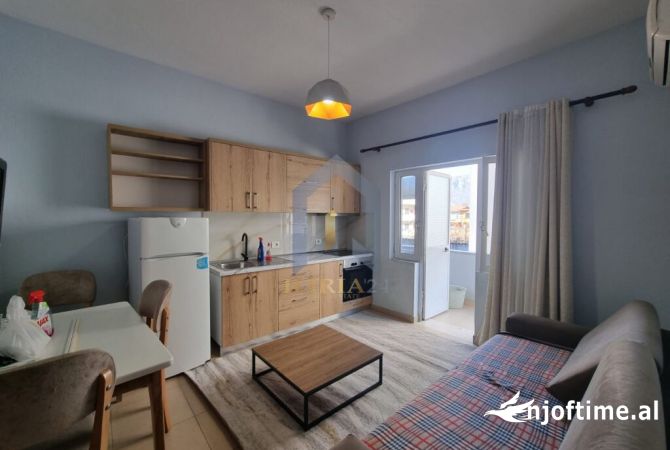 Shtepi me qera 1+1 ne Tirane - 400 Euro