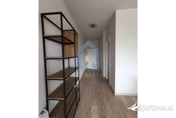 Shtepi me qera 2+1 ne Tirane - 1,000 Euro
